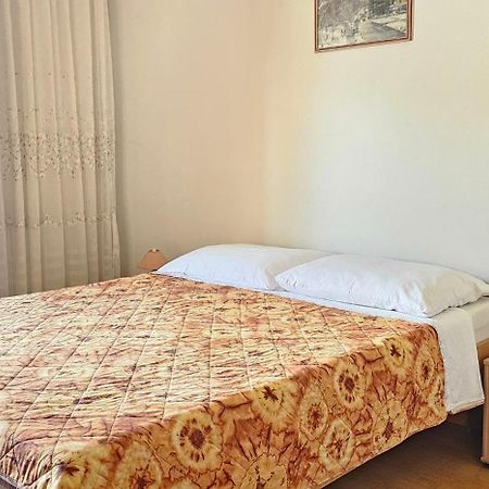 Apartments Rudolf クルク エクステリア 写真
