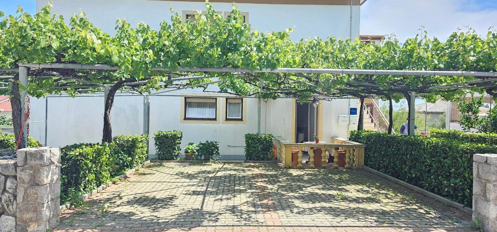 Apartments Rudolf クルク エクステリア 写真